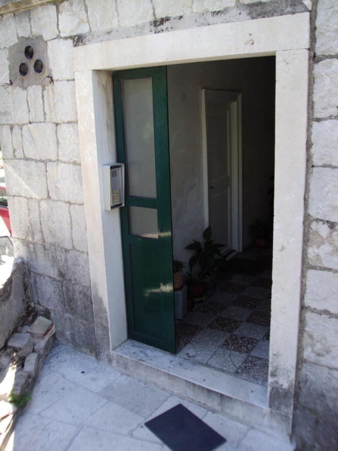 Studio Apartment Sretna Spalato Esterno foto