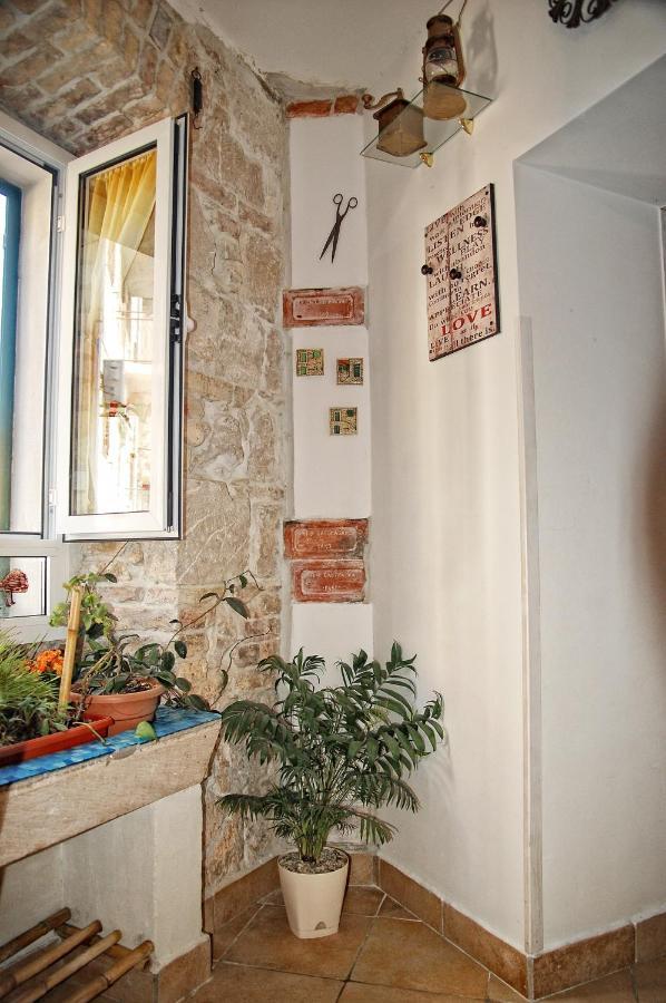 Studio Apartment Sretna Spalato Esterno foto