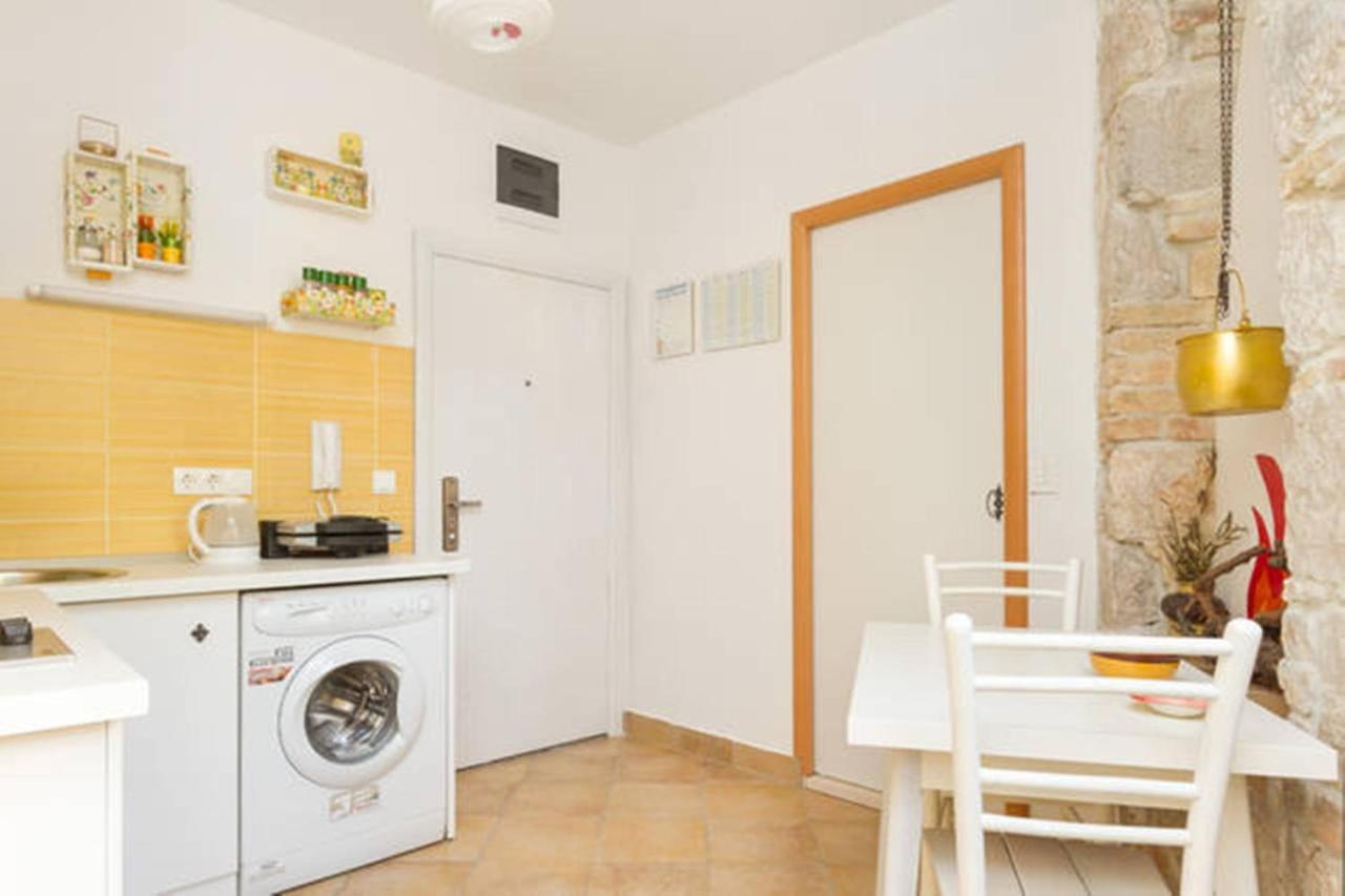Studio Apartment Sretna Spalato Esterno foto